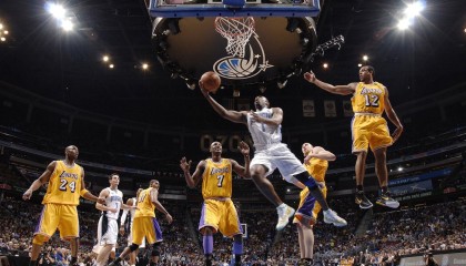 kering-轻艇马拉松为兴隆湖注入动感节奏，兴隆湖半程马拉松官网