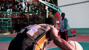 开云体育客服-篮球运动员专项技能动作动作捕捉技术的研究与应用，篮球抓拍技巧