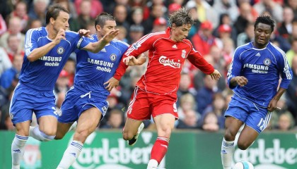 开云体育真人-勒沃库森连续冲击打穿密集防守，勒沃库森首发