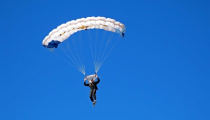 开云体育app-体育赛事观众互动体验优化，在体育赛事采访中如何充分使用体育赛事媒体服务